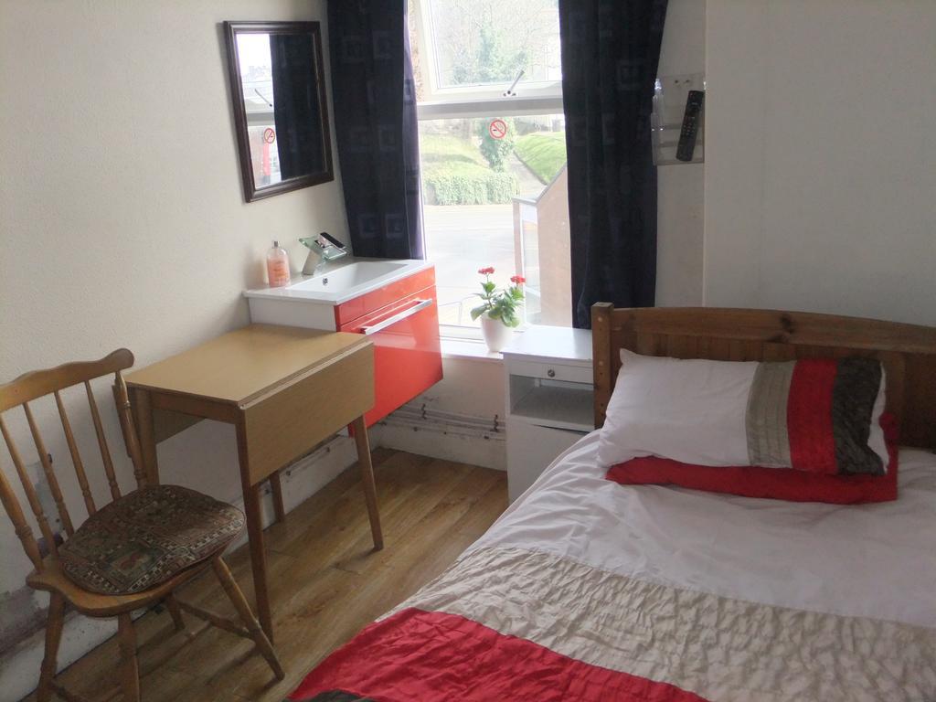 Heavenly Nights Guest House Sheffield Esterno foto