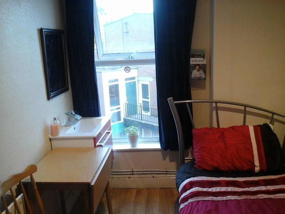 Heavenly Nights Guest House Sheffield Esterno foto